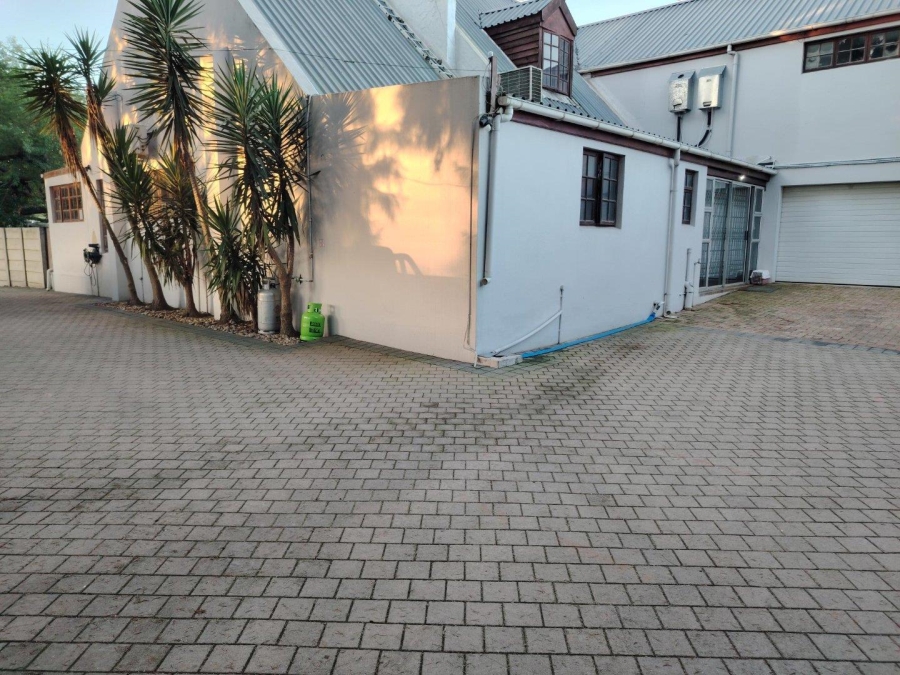 To Let 1 Bedroom Property for Rent in Joostenbergvlakte Western Cape